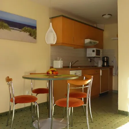 Appartement Ferienwohnung In Ostseebad Kühlungsborn